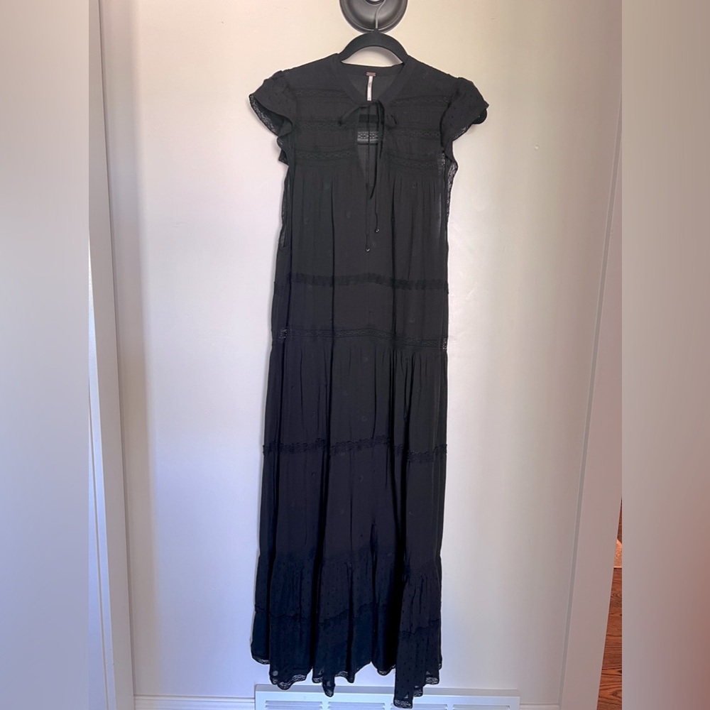 Free people black dress or cover up SZ Medium